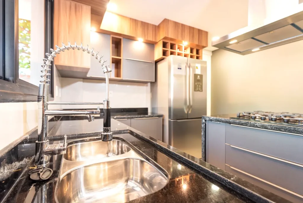 Cocina César — vista del espacio y mobiliario (5)