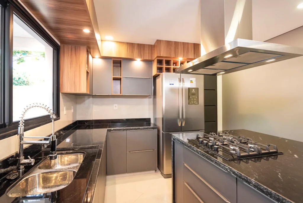 Cocina César — vista del espacio y mobiliario (7)